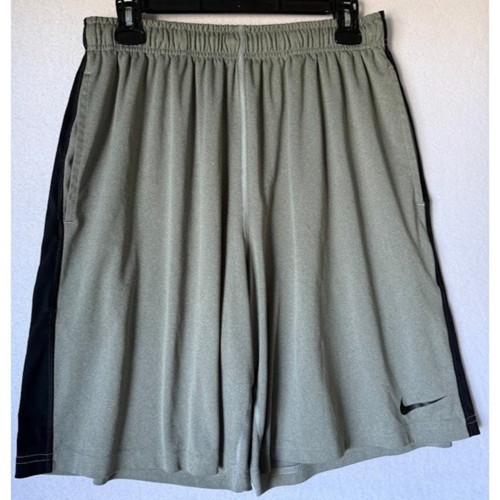 Nike Dri-Fit Shorts Men L Olive‎ Green Drawstring Elastic Waist Pockets Training